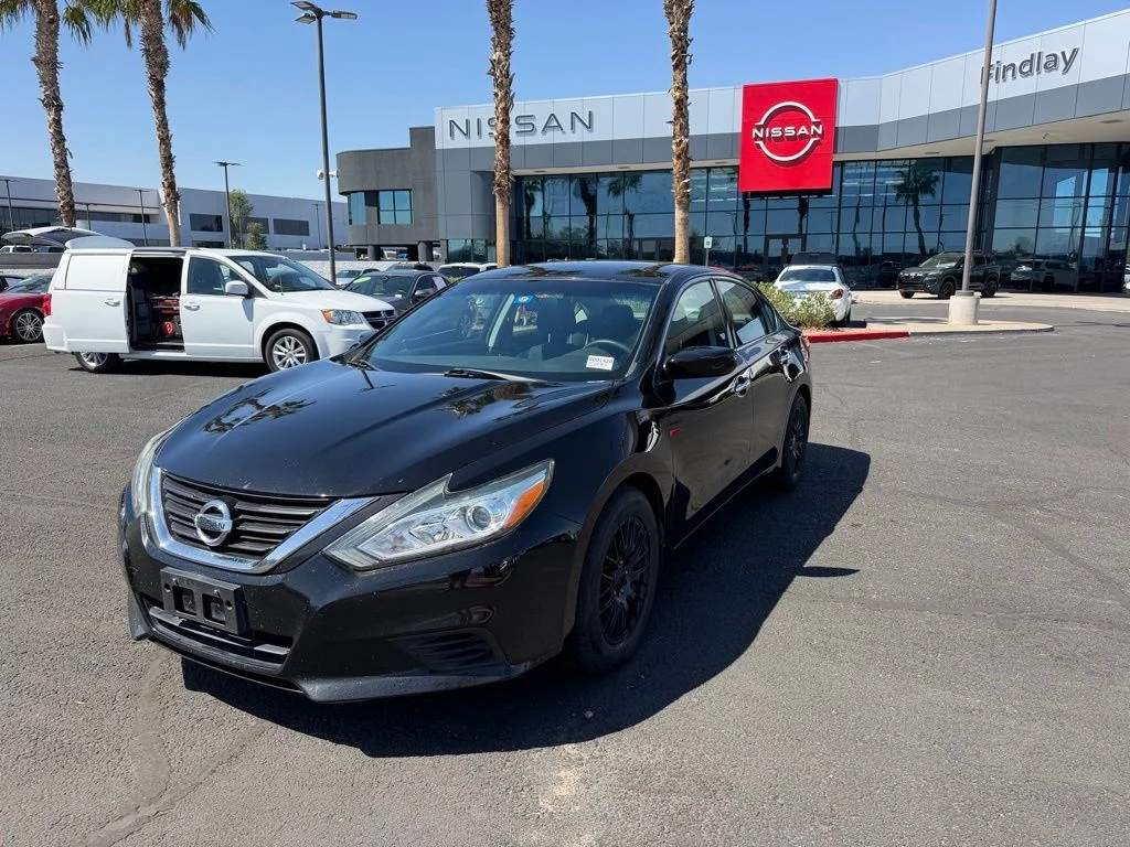 2017 Nissan Altima 2.5 S's photo