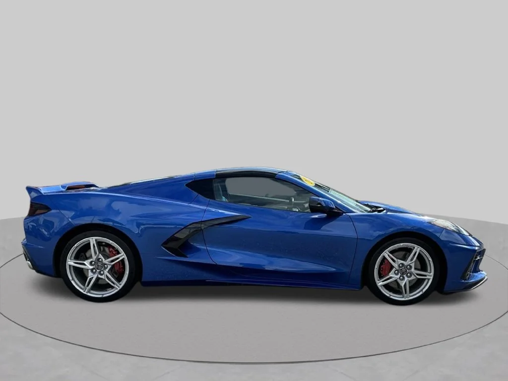 Used 2021 Blue Chevrolet Stingray image 9