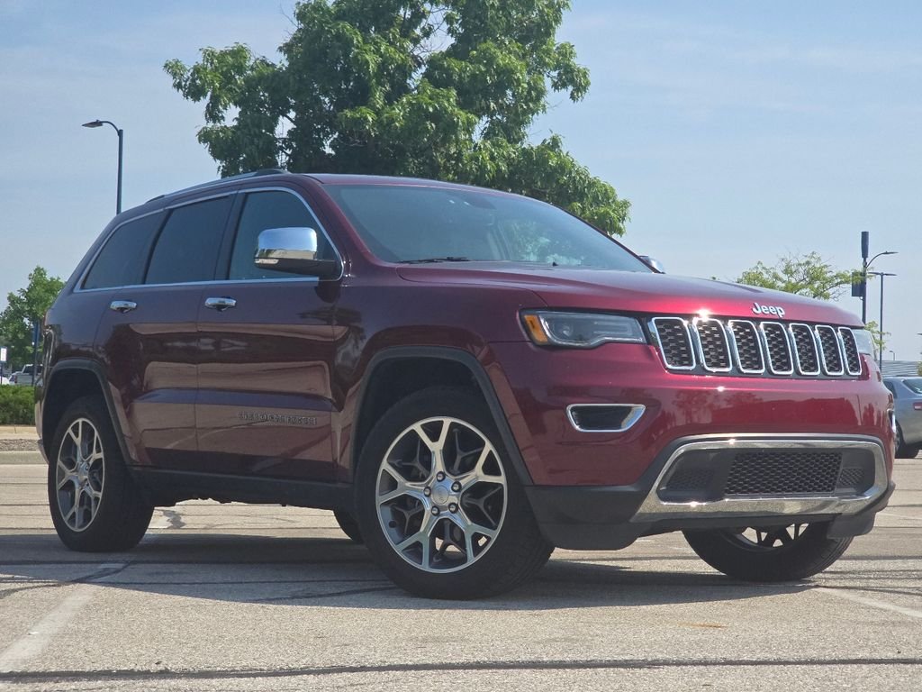 Used 2020 Velvet Jeep Limited image 1