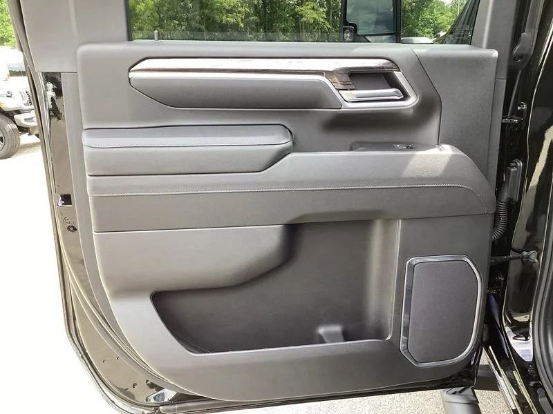 2026 Chevrolet Silverado 2500 HD LTZ - Photo 17