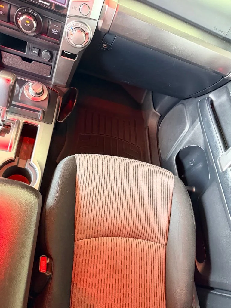 Used 2021 Silver Toyota SR5 image 24