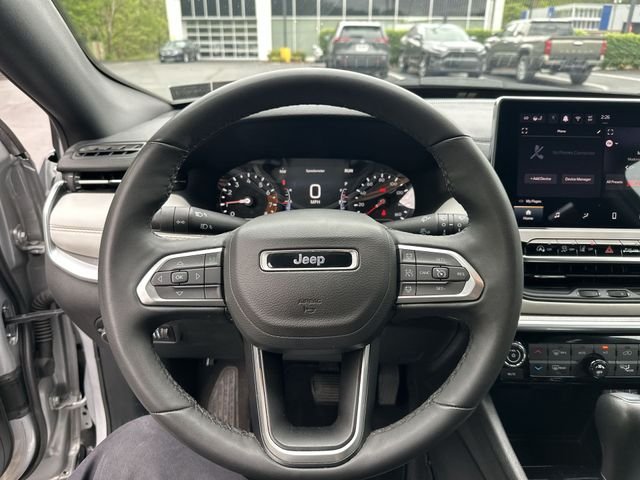 2025 Jeep Compass Limited - Photo 13