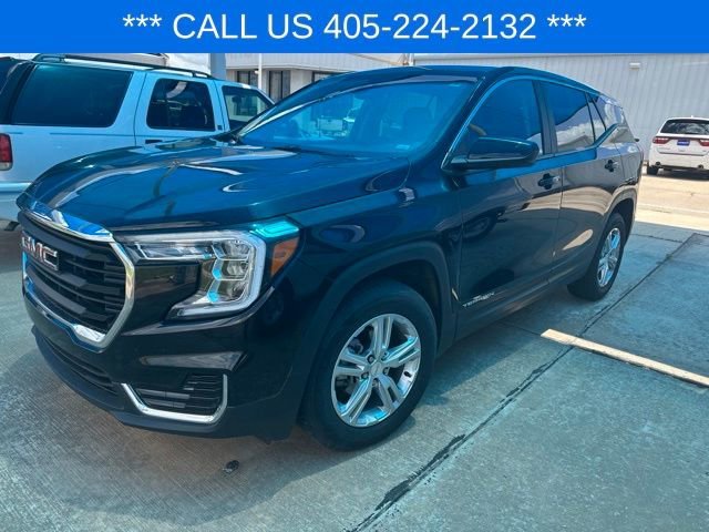 Used 2024 Ebony Twilight Metallic GMC SLE image 1