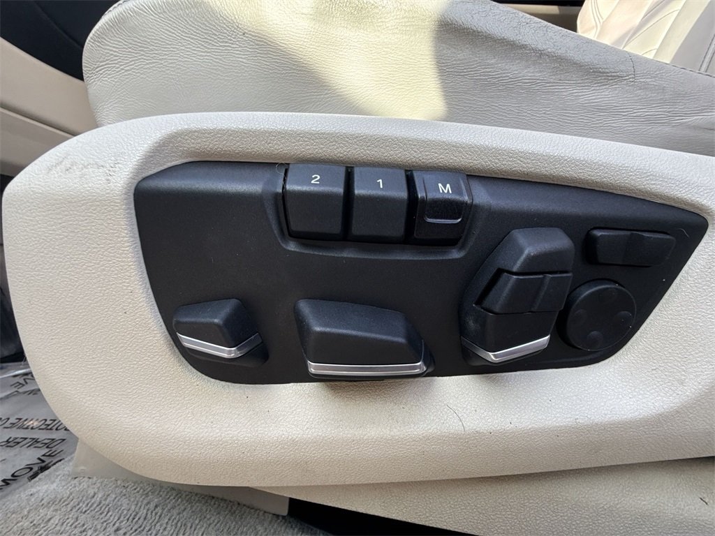 2014 BMW X5 - Image 11