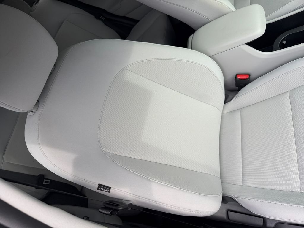 Used 2024 Green Hyundai SEL image 14