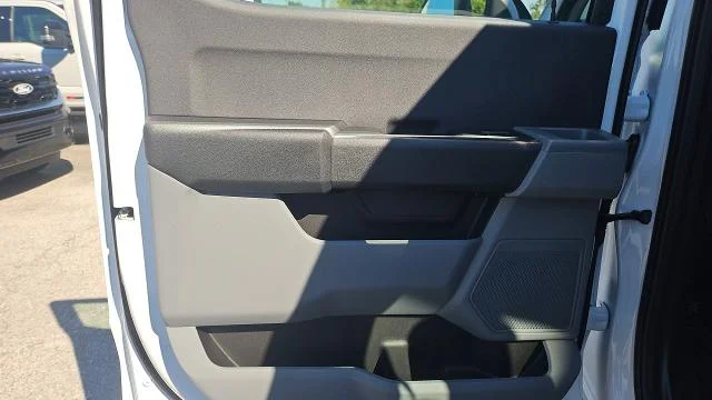 New 2027 Oxford White Ford XL image 33