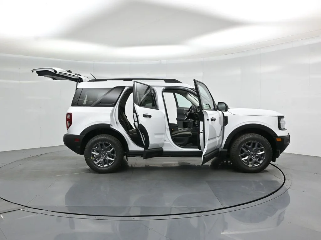 New 2026 Oxford White Ford Big Bend image 4