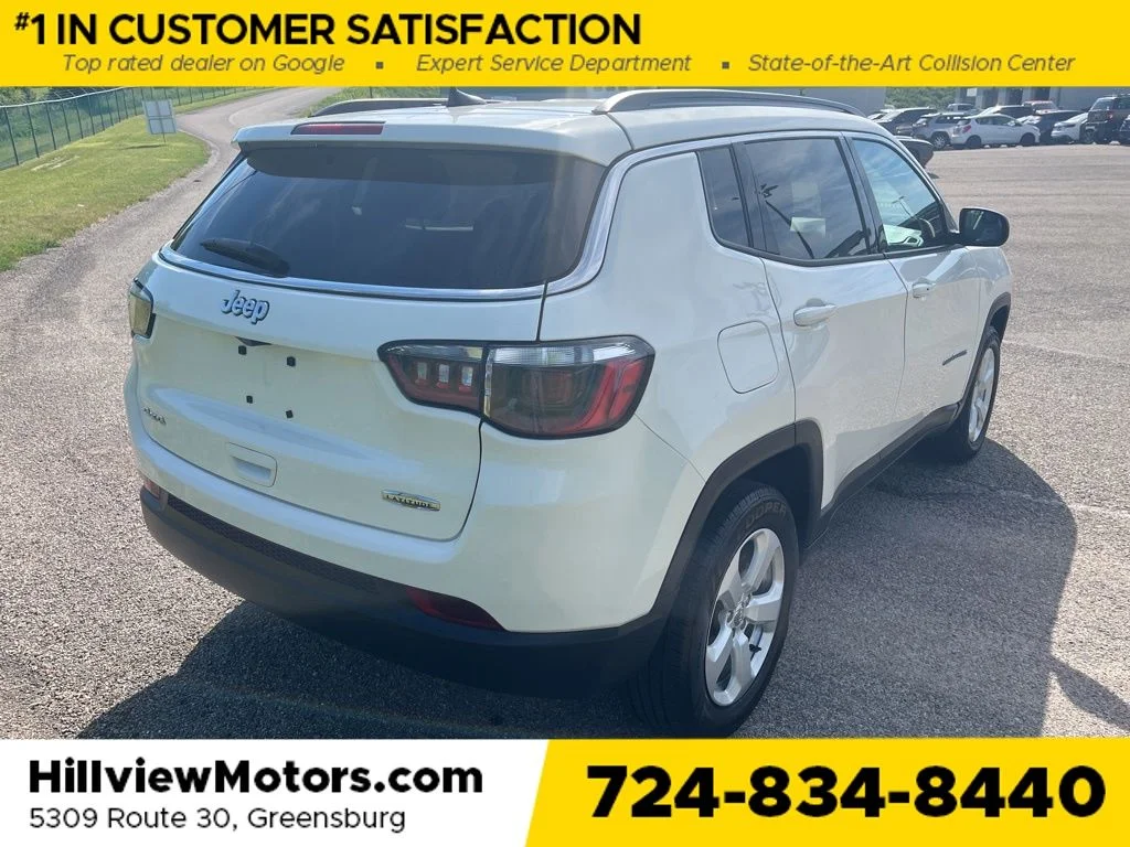 Used 2021 White Clearcoat Jeep Latitude image 7