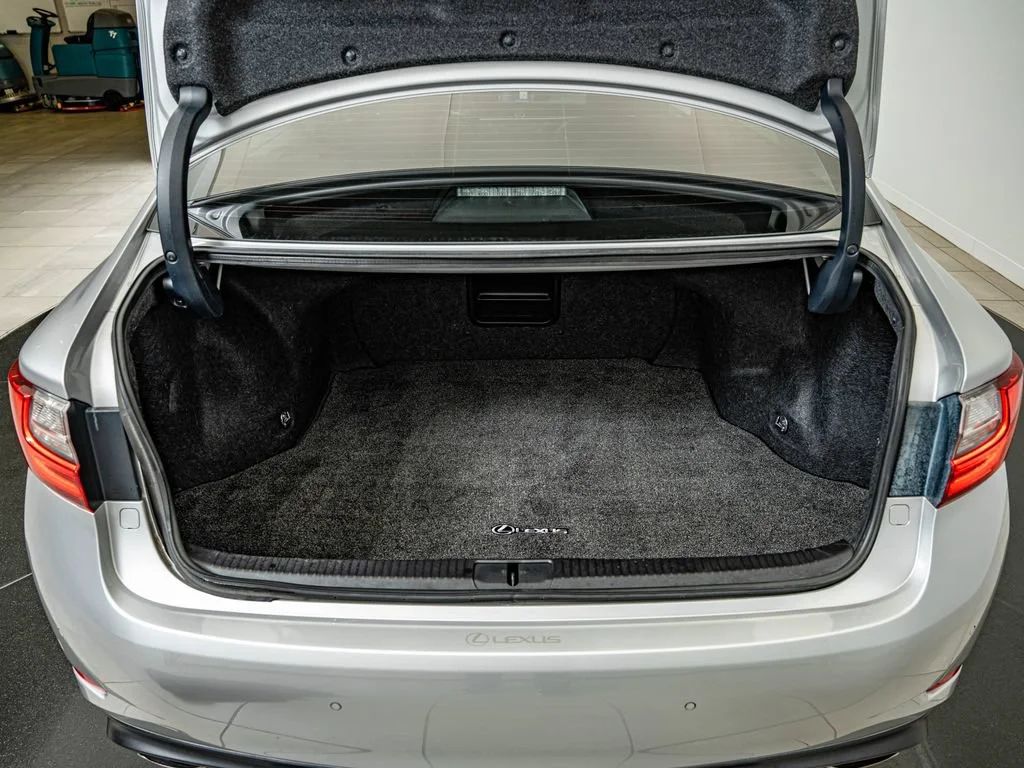 Used 2018 Silver Lexus 350 image 39