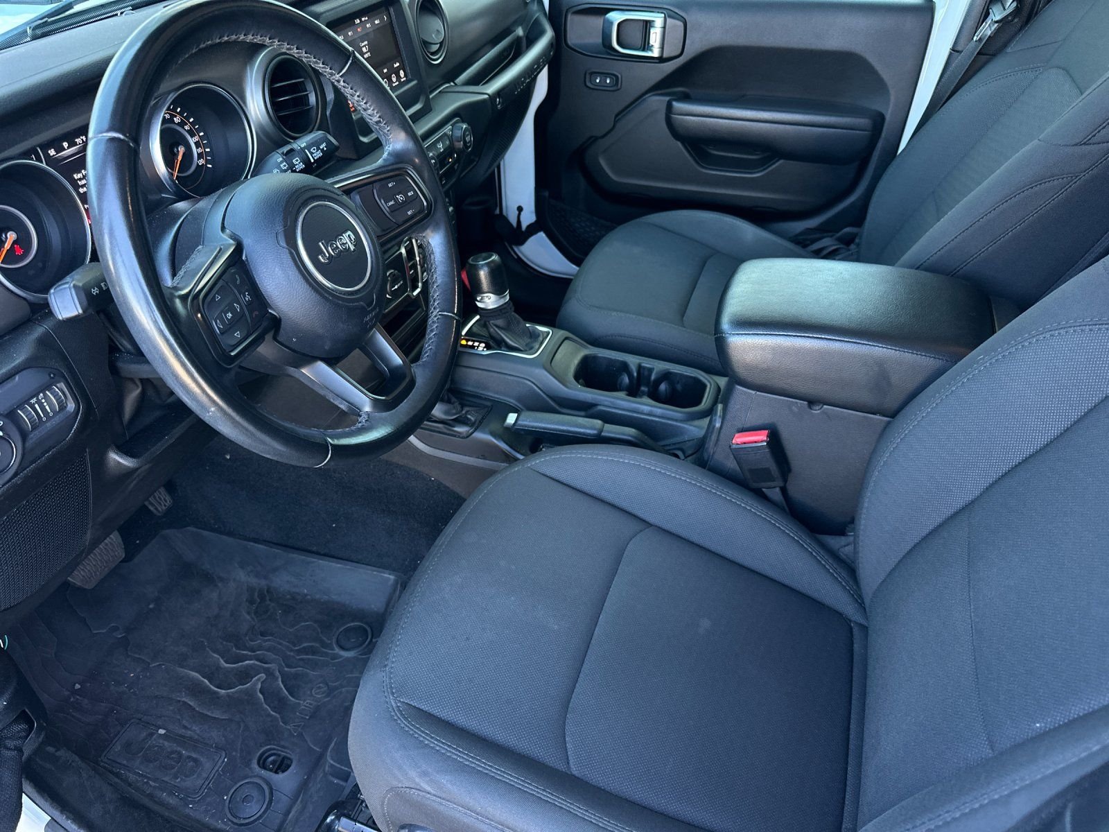 Used 2022 Bright White Clearcoat Jeep Unlimited Willys image 9