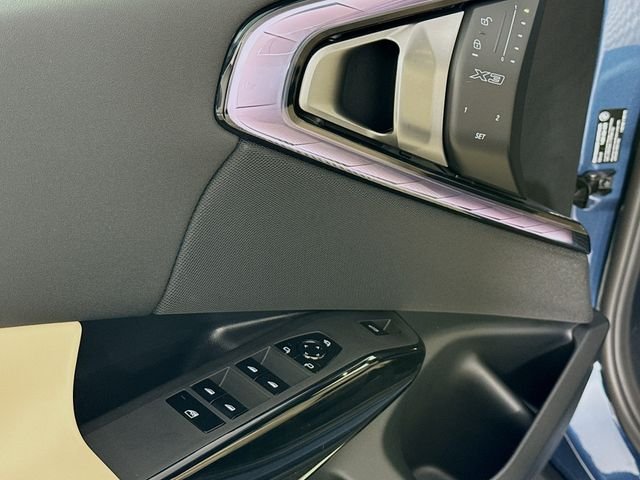 New 2026 Blue BMW 30 xDrive image 18