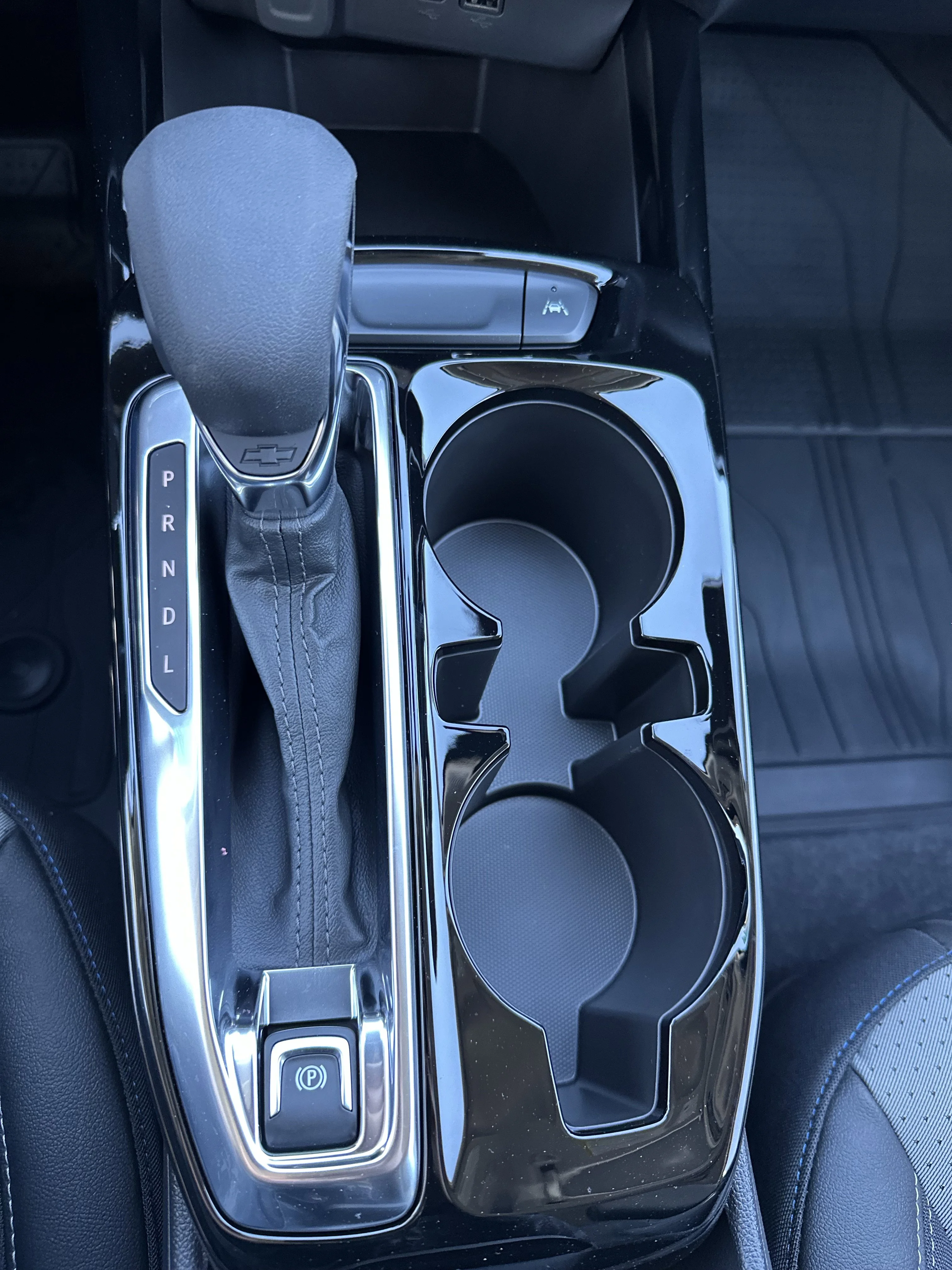 New 2026 Summit White Chevrolet LT image 16
