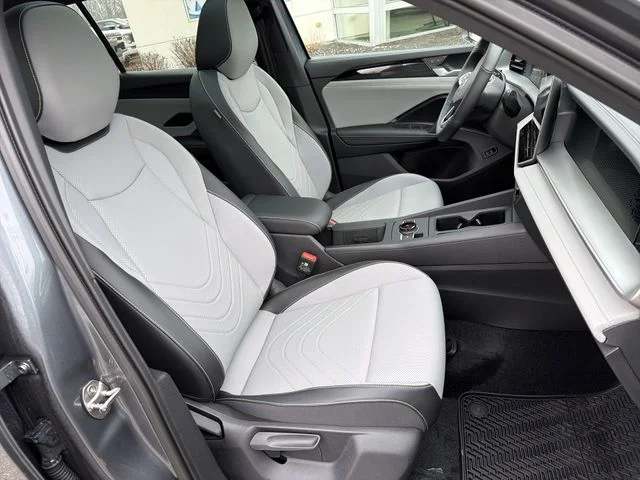 2026 Volkswagen Tiguan SE R-LINE BLACK - Photo 25