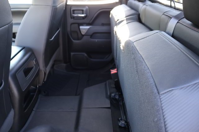 Used 2017 Black GMC SLT image 10