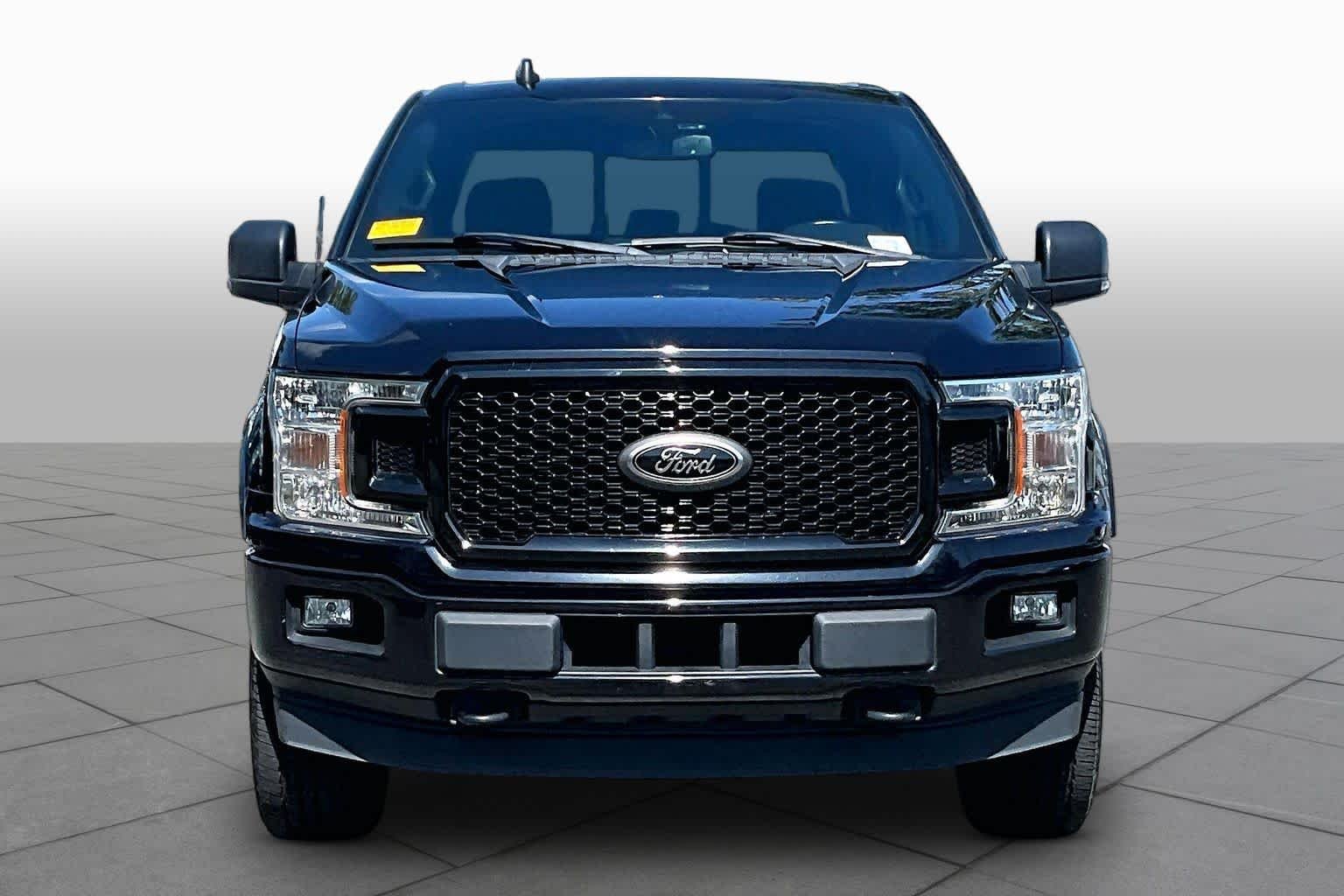 Used 2019 Agate Black Ford XLT image 4