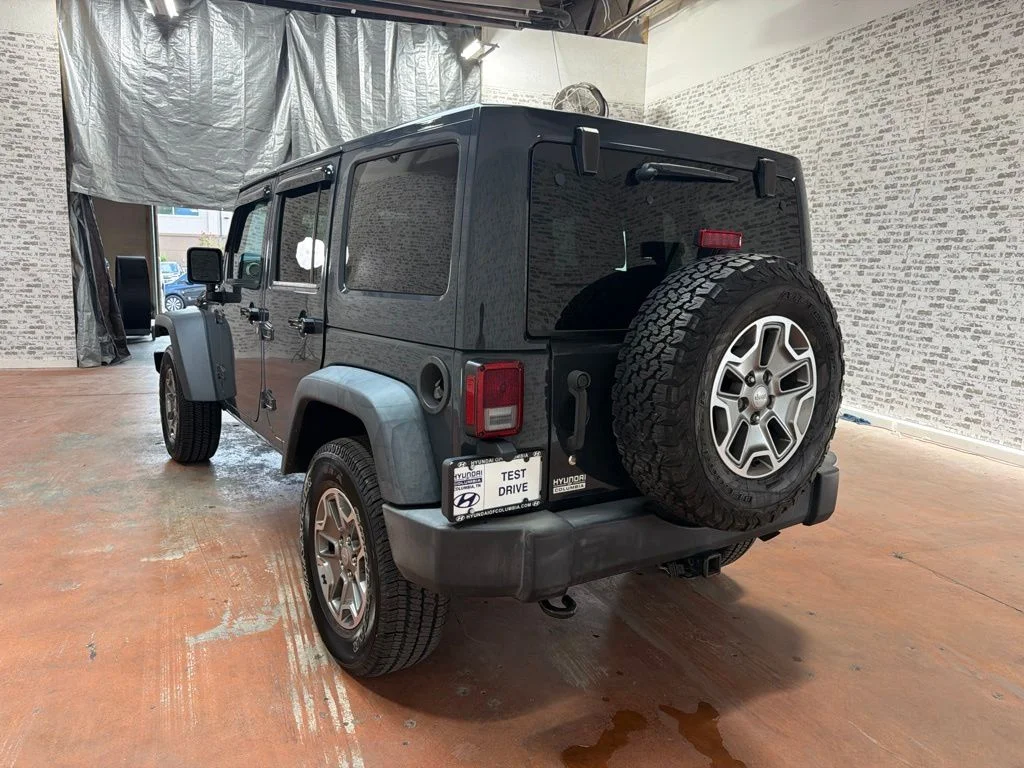 Used 2016 Rhino Clearcoat Jeep Unlimited Rubicon image 5