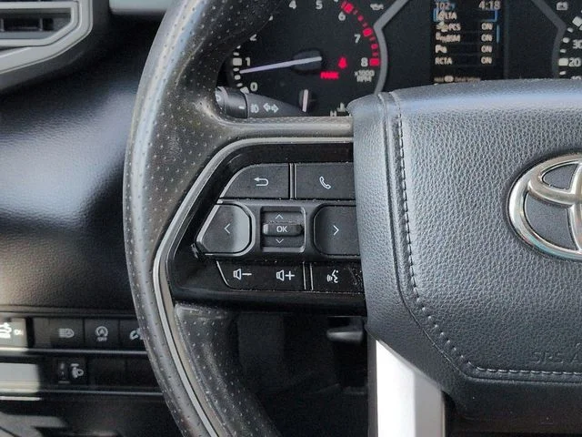 Used 2022  Toyota SR5 image 20
