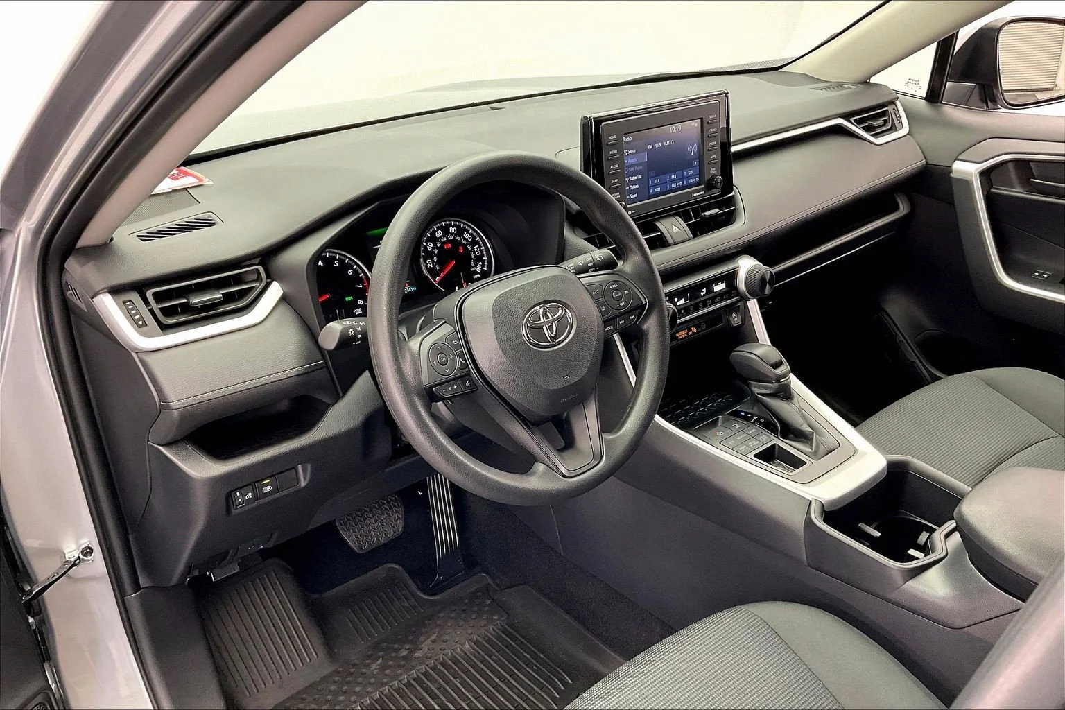 Used 2022 Silver Sky Metallic Toyota LE image 14
