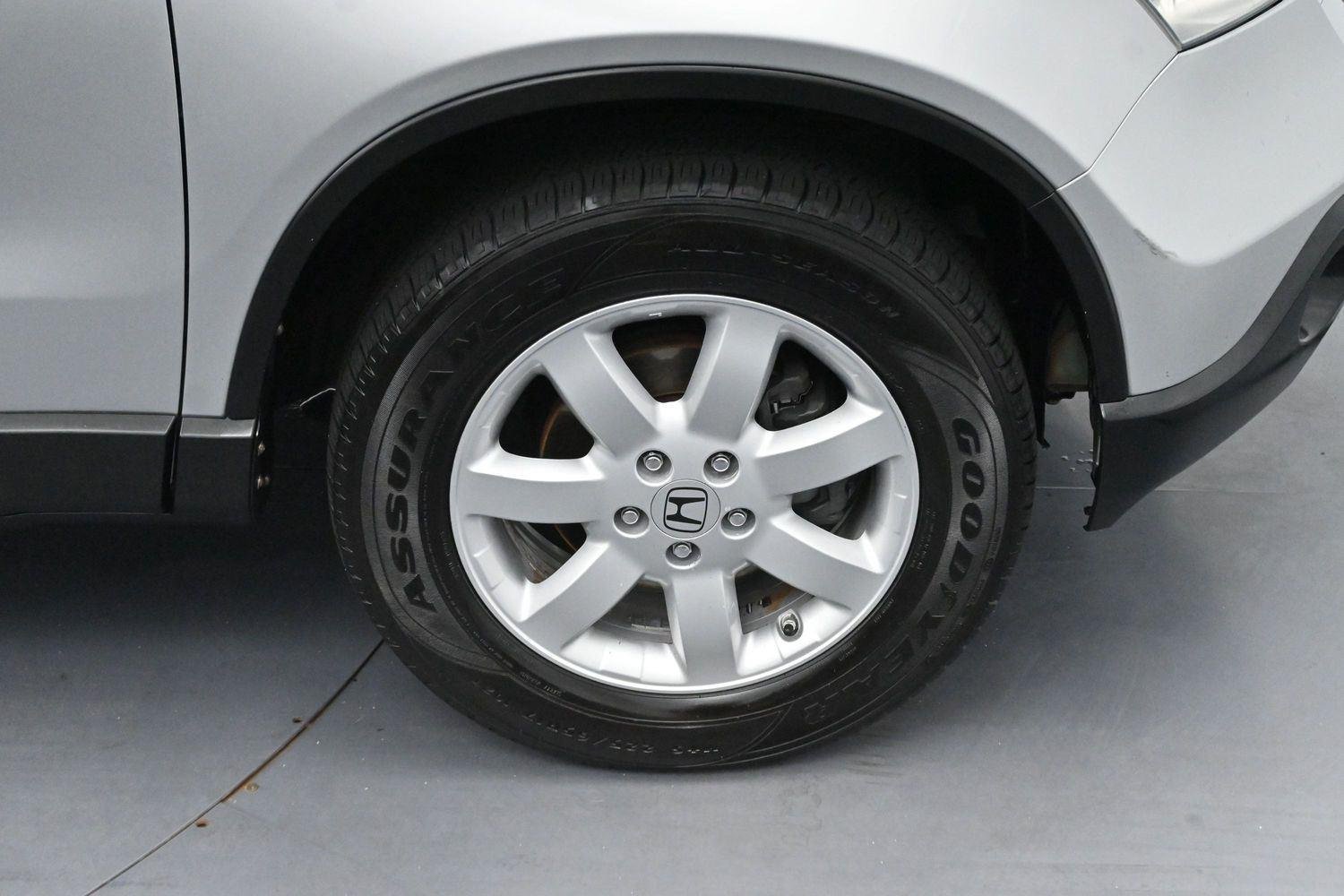 Used 2009 Alabaster Silver Metallic Honda EX image 26