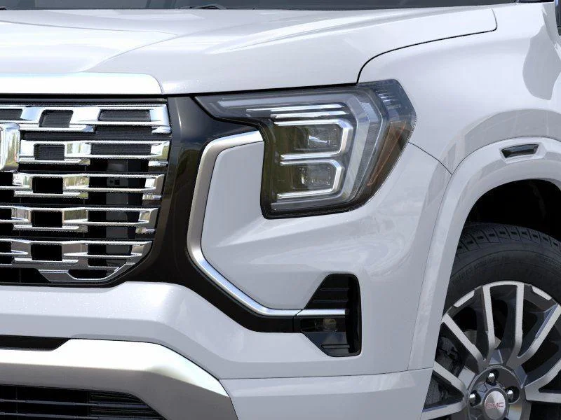 New 2026 Glacier White Tricoat GMC Denali image 10