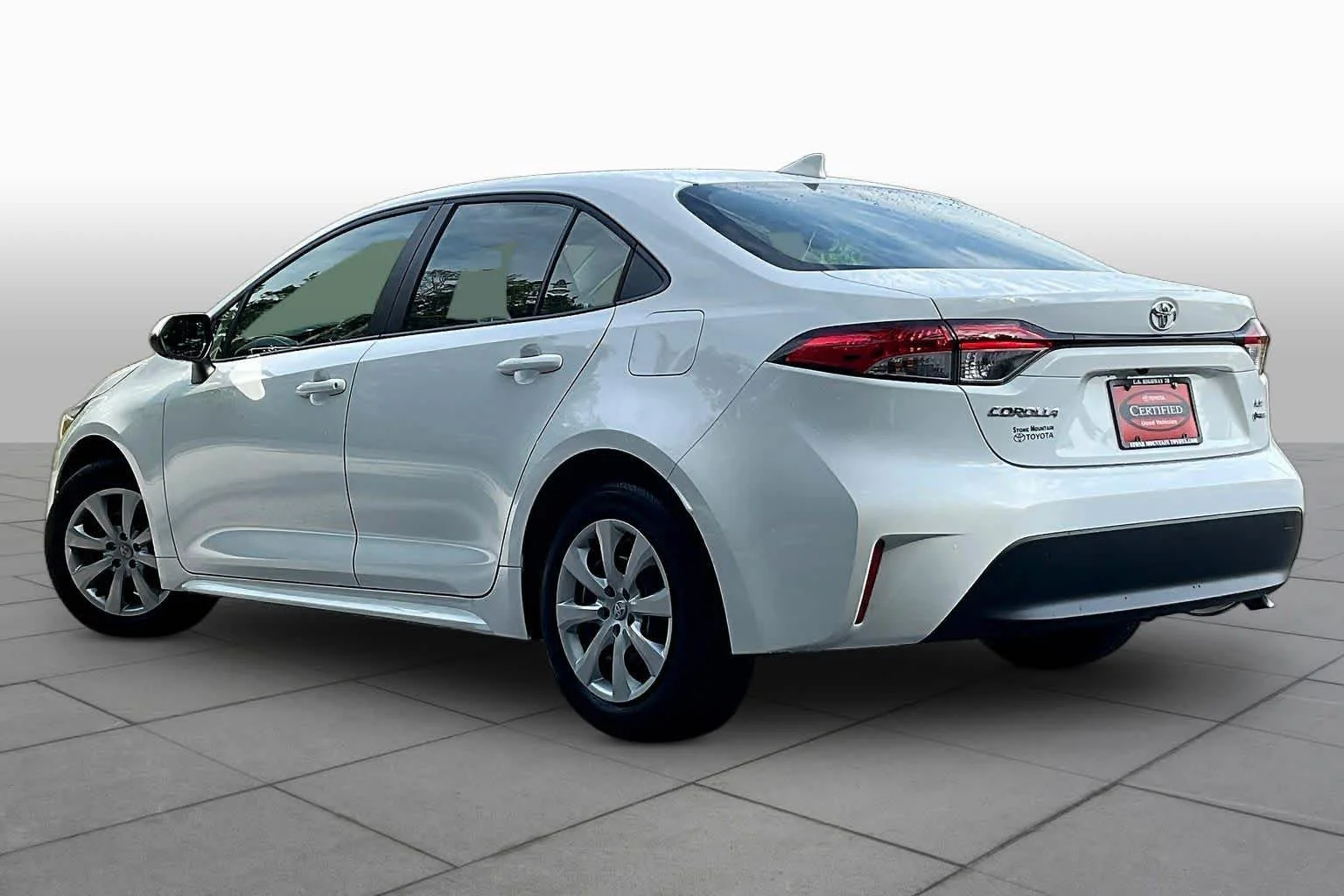 Used 2026 Ice Cap Toyota Hybrid LE image 12