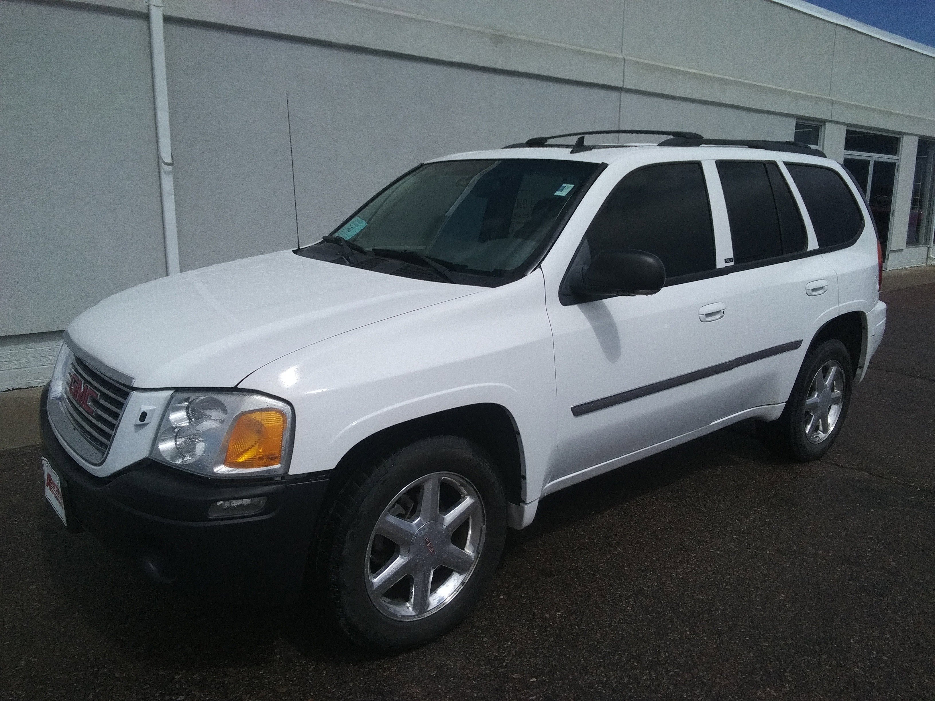 Used 2008 GMC Envoy SLE with VIN 1GKDT13S882187049 for sale in Aberdeen, SD