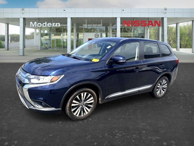 2020 Mitsubishi Outlander SE