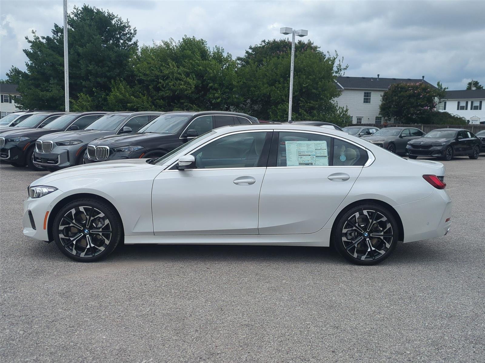 New 2026 Mineral White Metallic BMW 330i xDrive image 2