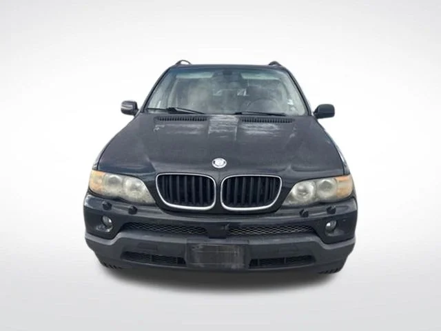 Used 2004 Black BMW 3.0i image 2