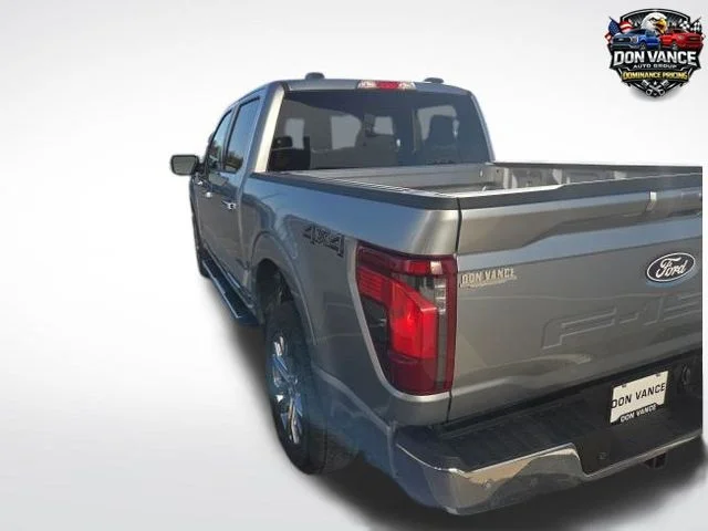 New 2026 Iconic Silver Metallic Ford XLT image 2