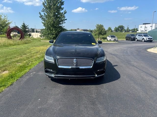 Used 2017 Black Lincoln Reserve image 2