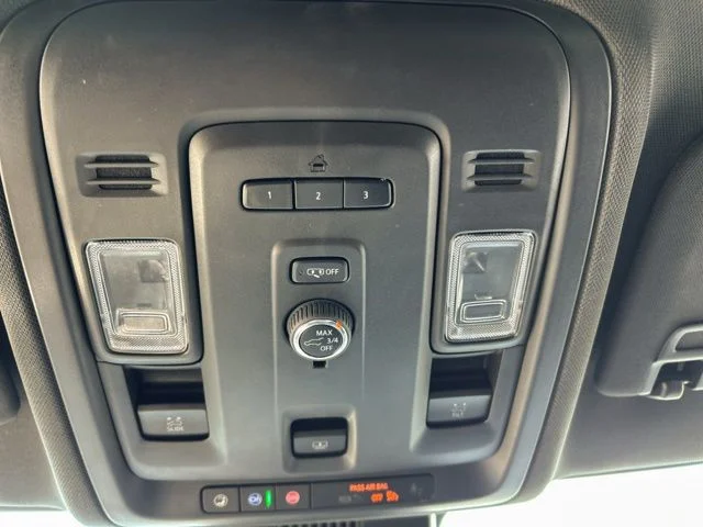 Used 2023 Blue GMC SLT image 50