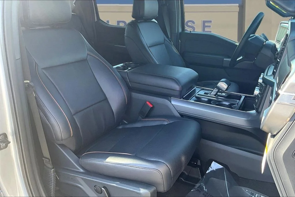 New 2026 Iconic Silver Metallic Ford Lariat® image 11