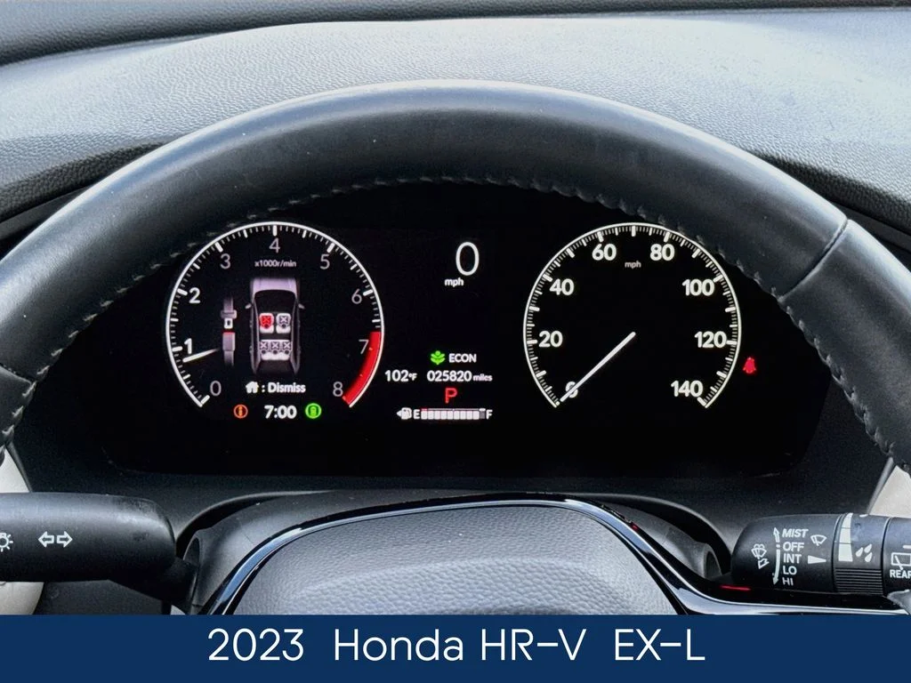Used 2023  Honda EX-L image 3