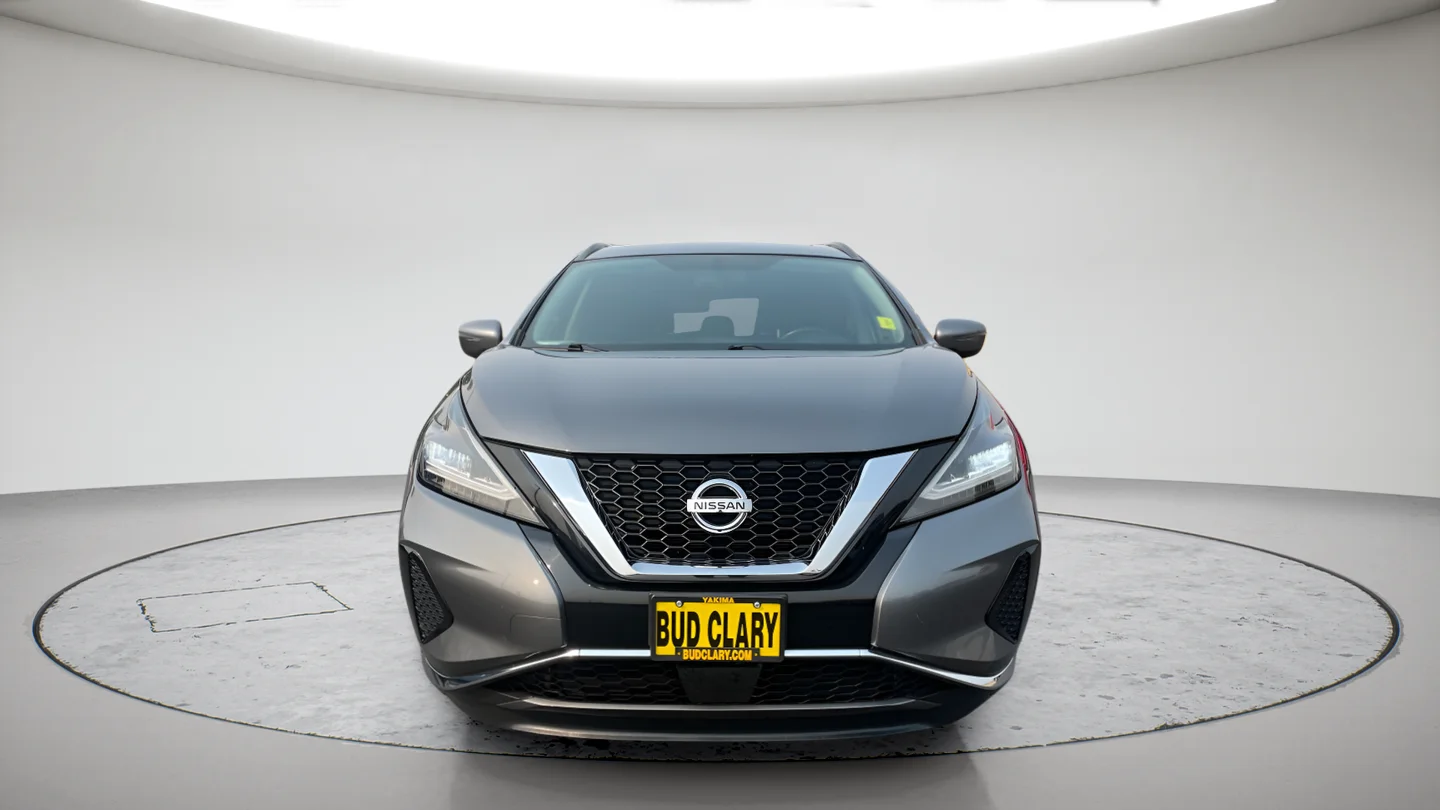 Used 2019 Silver Nissan SV image 2