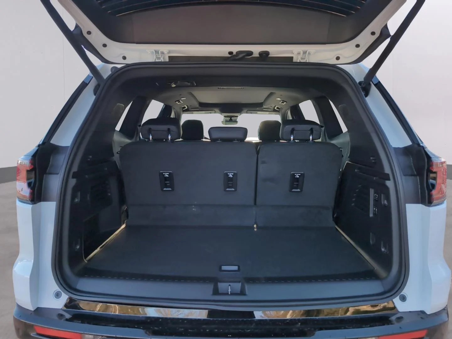 New 2026 Summit White GMC Denali image 13