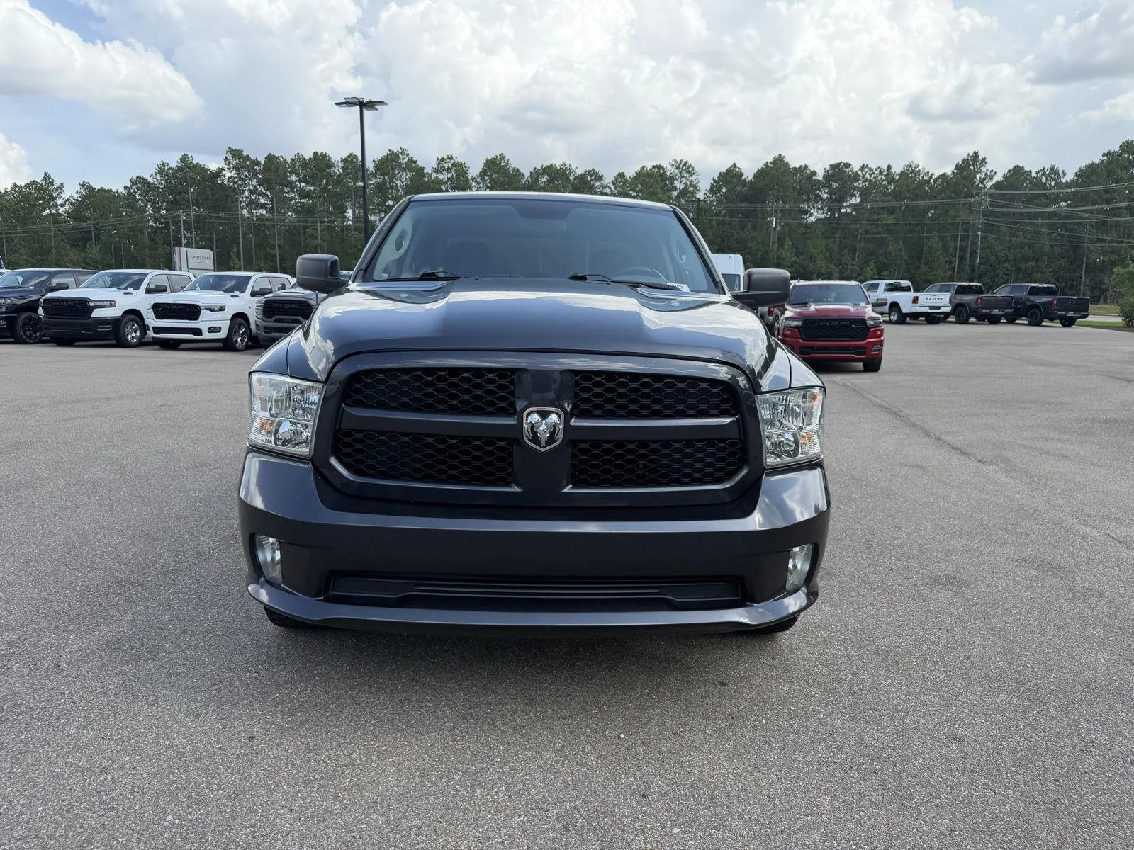 Used 2018 Maximum Steel Metallic Clearcoat Ram Express image 2