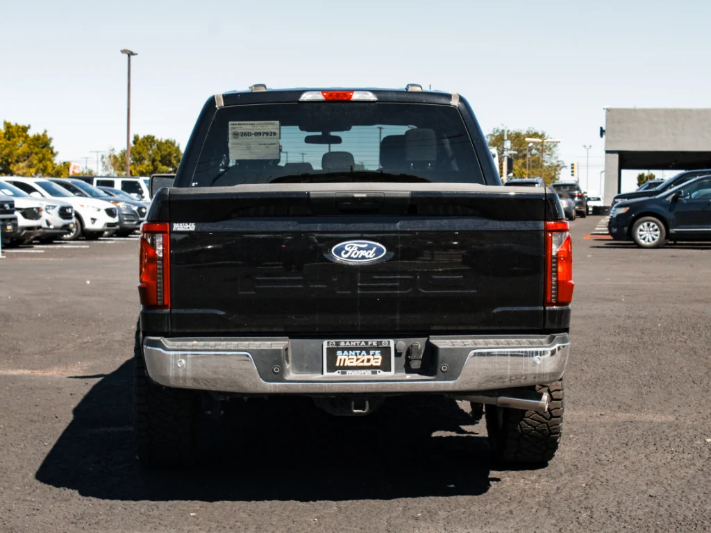 Used 2025 Black Ford XLT image 7