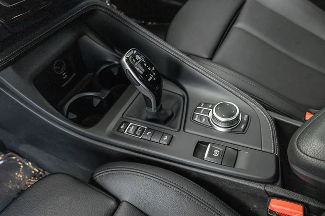 2023 BMW X2 28i - Photo 11