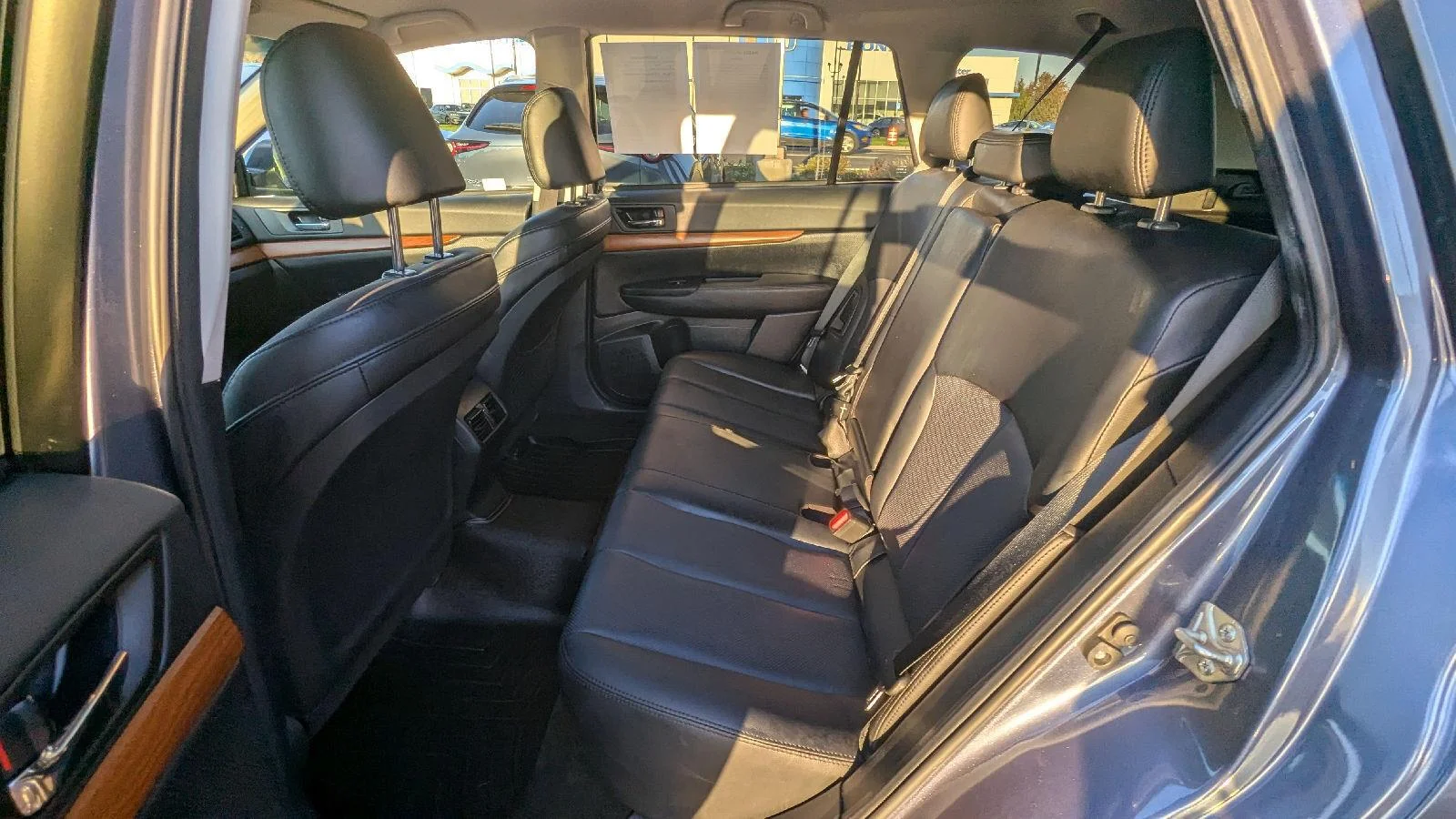 Used 2014 Twilight Blue Metallic Subaru 2.5i Limited image 12