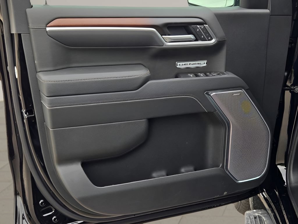 New 2026 Onyx Black GMC Denali image 18