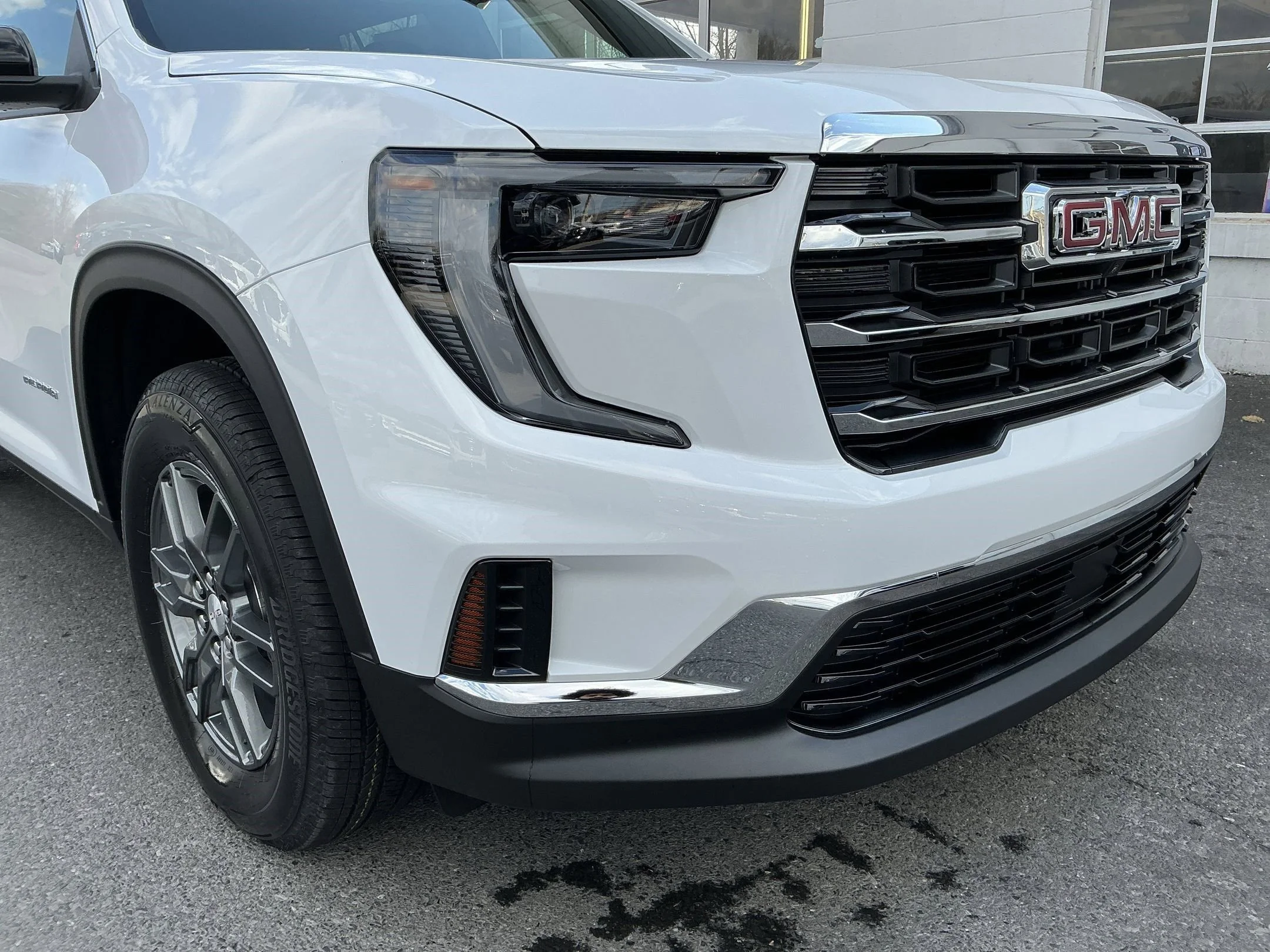 2026 GMC Acadia Elevation - Photo 25