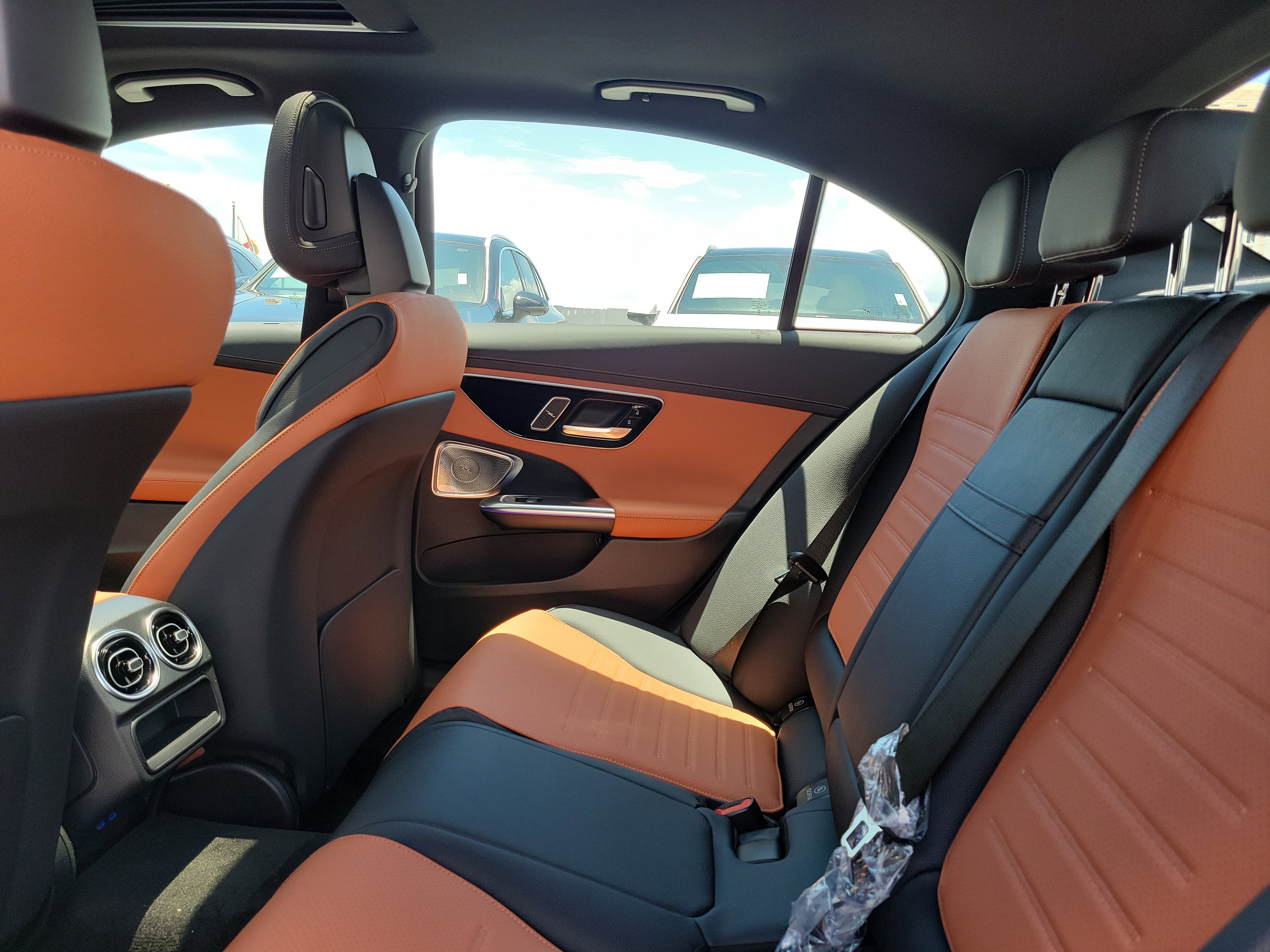 New 2026 Selenite Grey Metallic Mercedes-Benz C 300 image 35