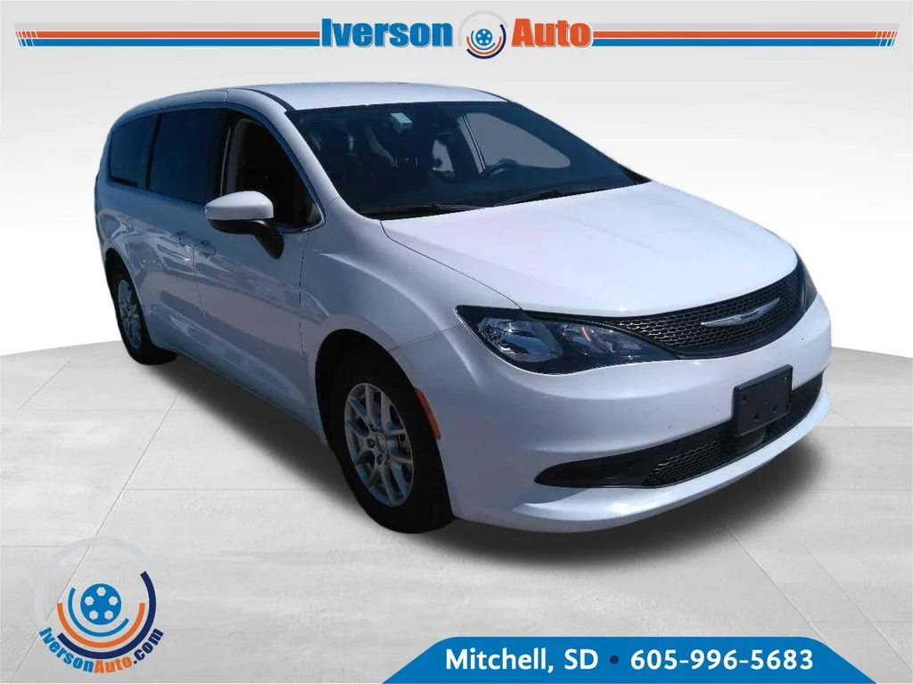 Used 2023 White Chrysler LX image 1