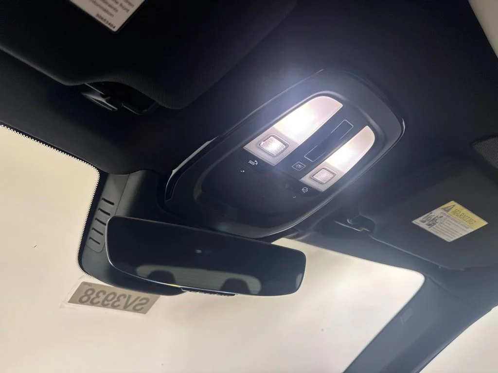New 2026 Bright Dusk Metallic Volvo B6 Plus 7-Seater image 15