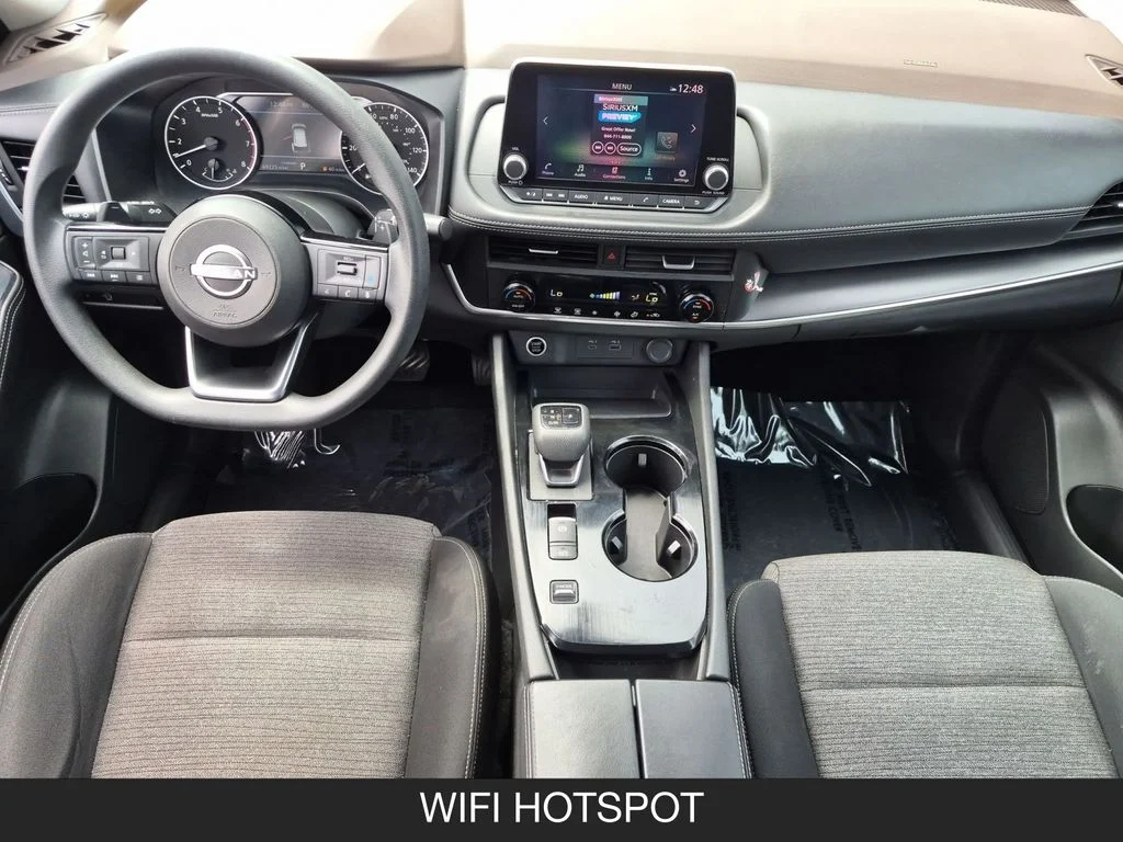 Used 2023 Gray Nissan SV image 17