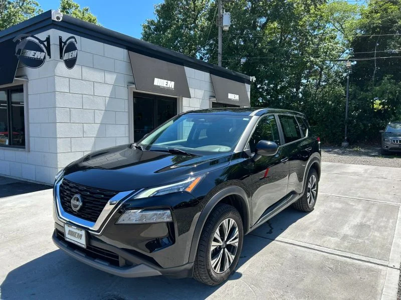 2023 Nissan Rogue SV AWD's photo