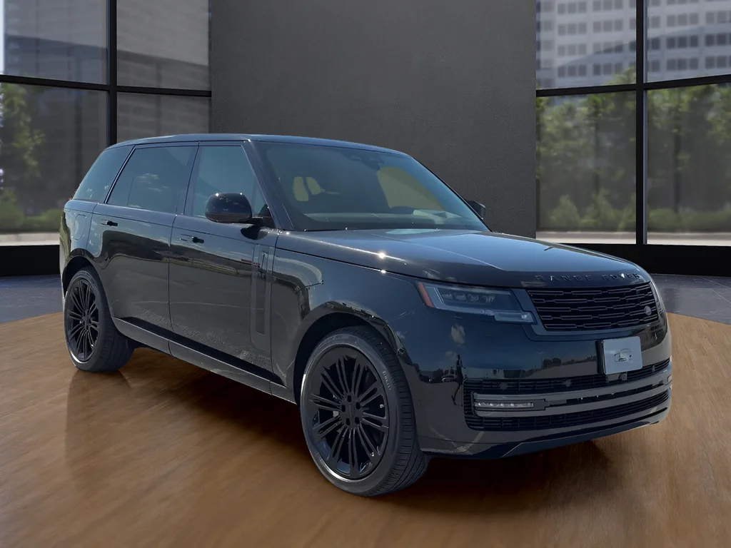 New 2026 Black Land Rover SE image 3