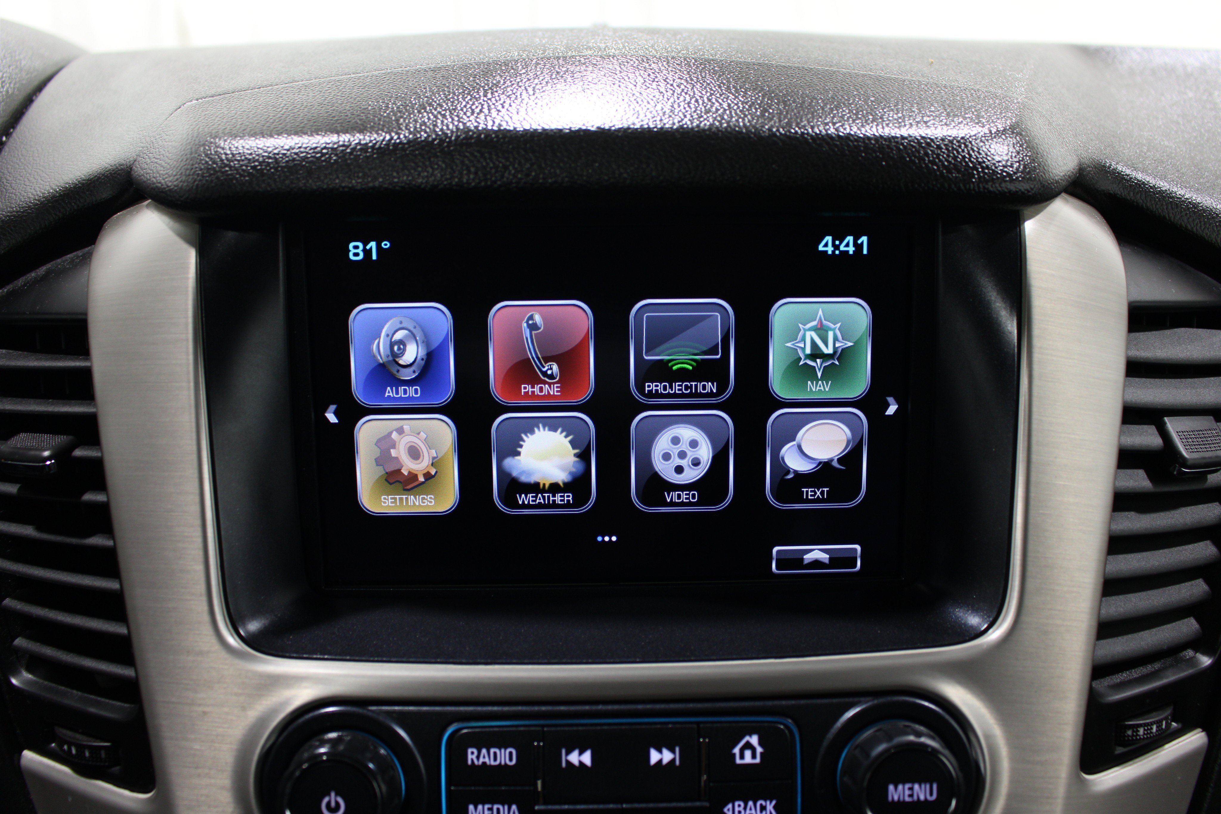 Used 2018 Onyx Black GMC Denali image 16