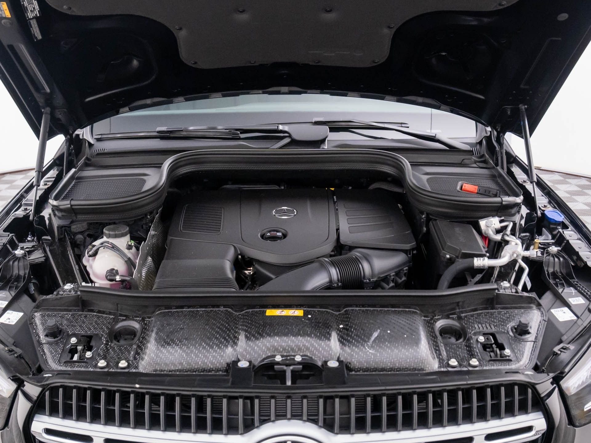 New 2026 Obsidian Black Metallic Mercedes-Benz GLE 350 image 27